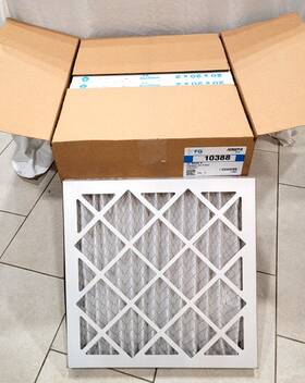 10388 Aerostar 20 X 2 Merv 8 Furnace Pleated Air Filter 12 Pack #10388 New