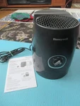 Honeywell Evaporative Humidifier 0.8GAL Small Room Cool Moisture HEV320B Vgc. Fixed Price $30.00.