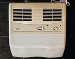 Hunter Fan Co. Household Generator Air Purifier 30027 Ionizer, Extra Filters. Fixed Price $29.95.