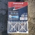 Honeywell Home 16 X 25 4 Pleated Merv 12 - Fpr 10 Air Filter. Fixed Price $60.00.